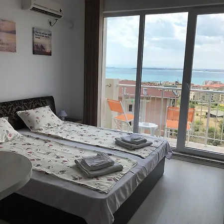 Teddy House Апартаменты *