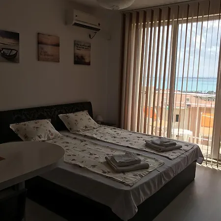 Teddy House Апартаменты